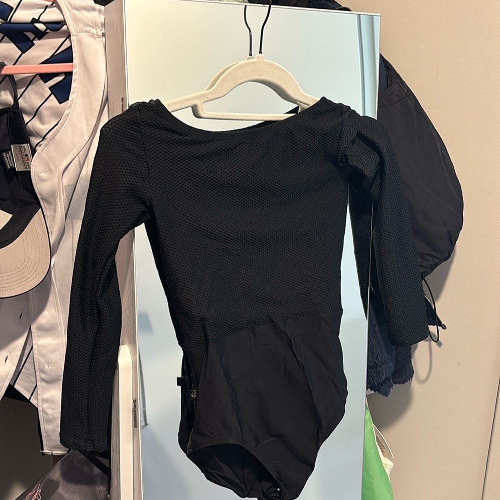 Jule dancewear long sleeve leotard